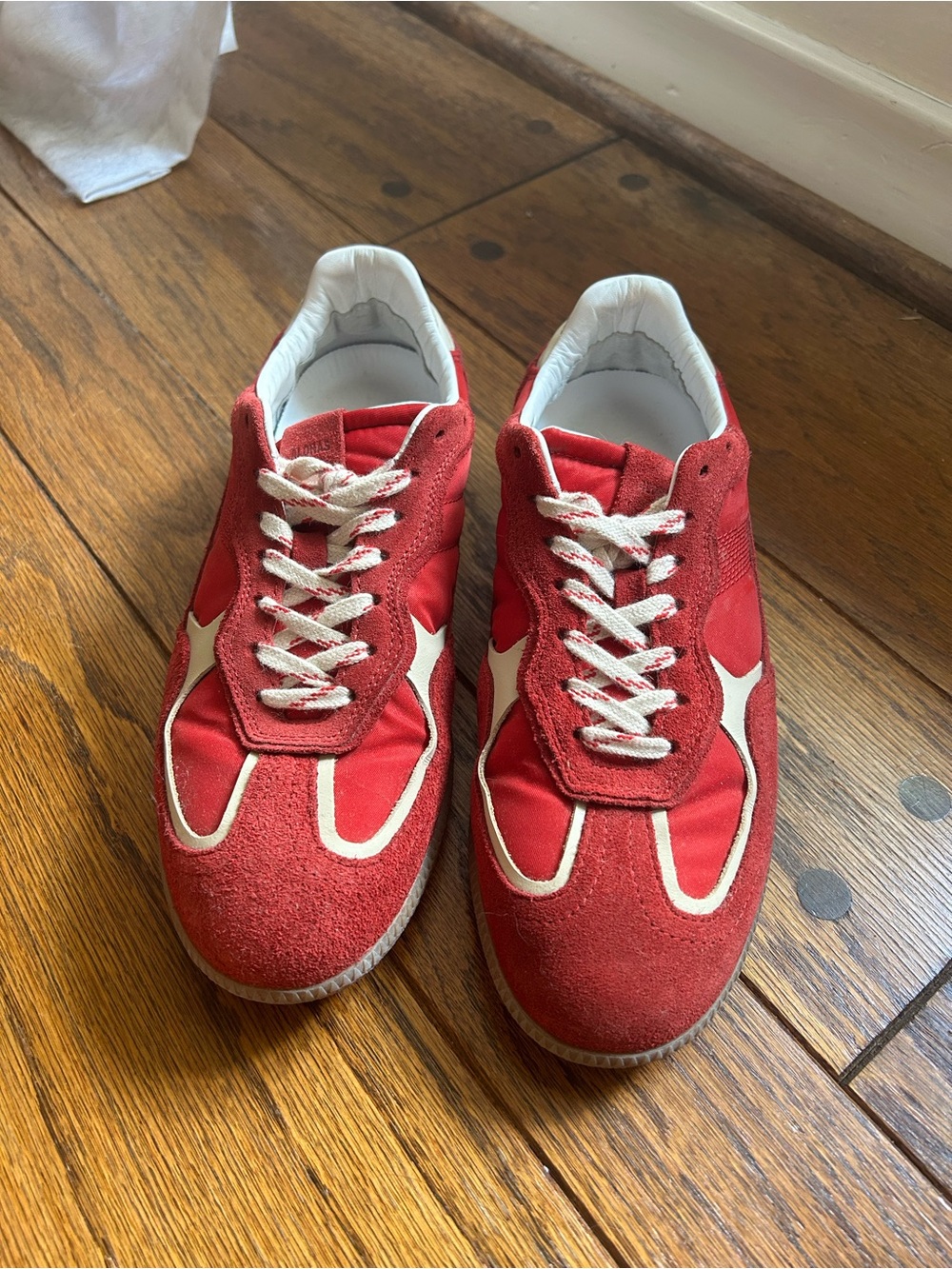 Alohas sneakers